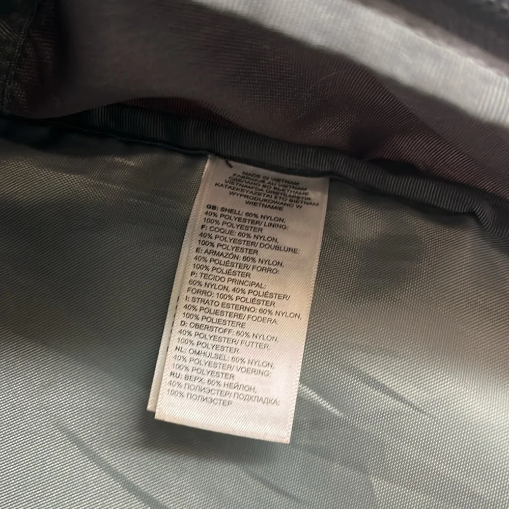 The NorthFace Recon Women Backpack Gray‎ and Blue
